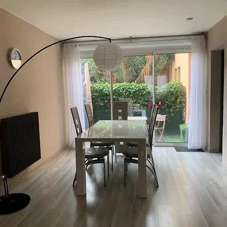 Soleil Bleu T2, 53 M2 - 15 Min A Pied Des Plages Appartement *